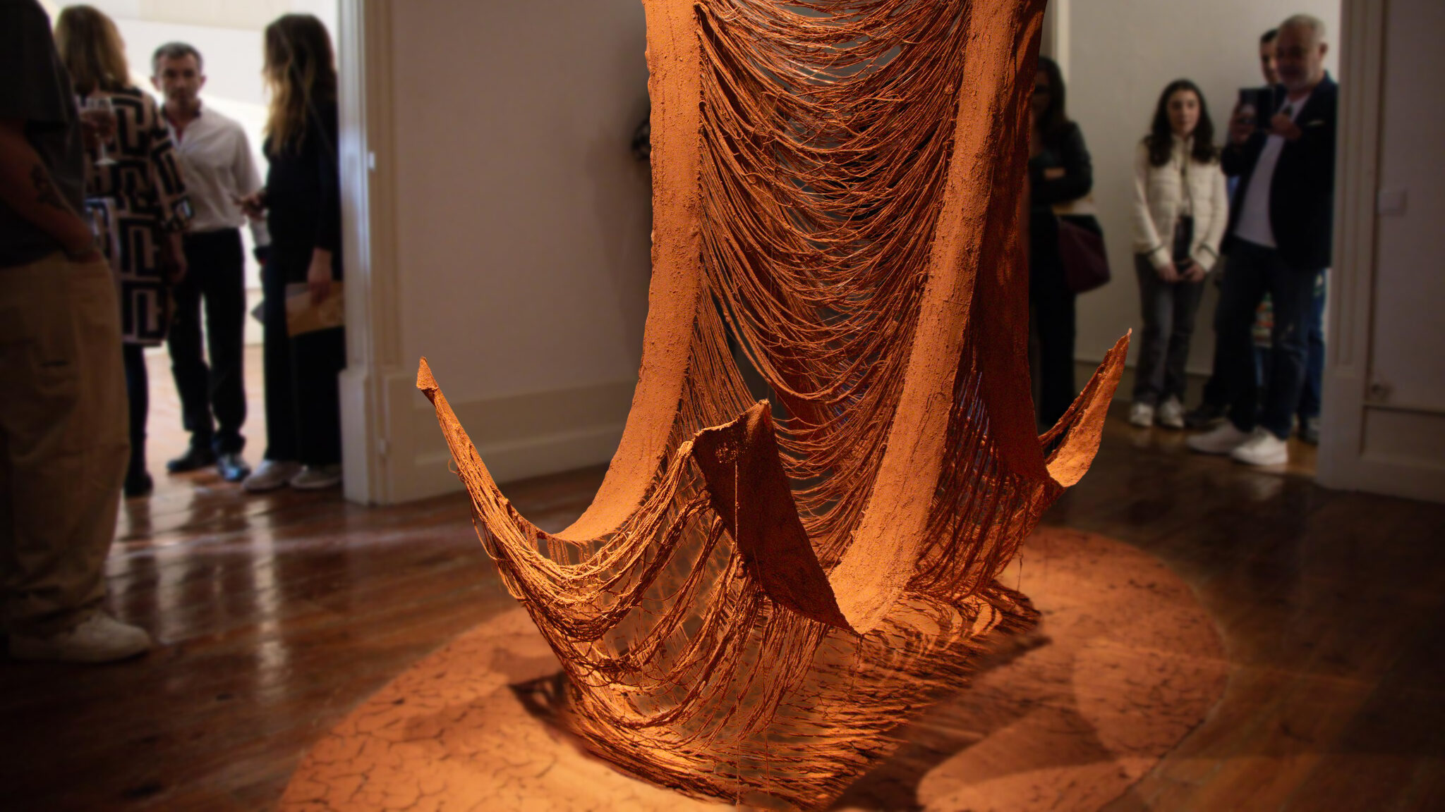 Exposição “Linha Ténue” na Casa das Artes Bissaya Barreto